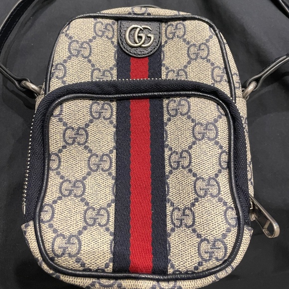 Gucci Crossbody Bag - Picture 1 of 3